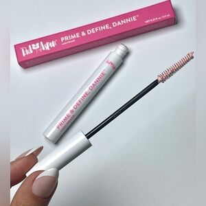 Red Aspen Prime & Define Dannie  Mascara in Pink